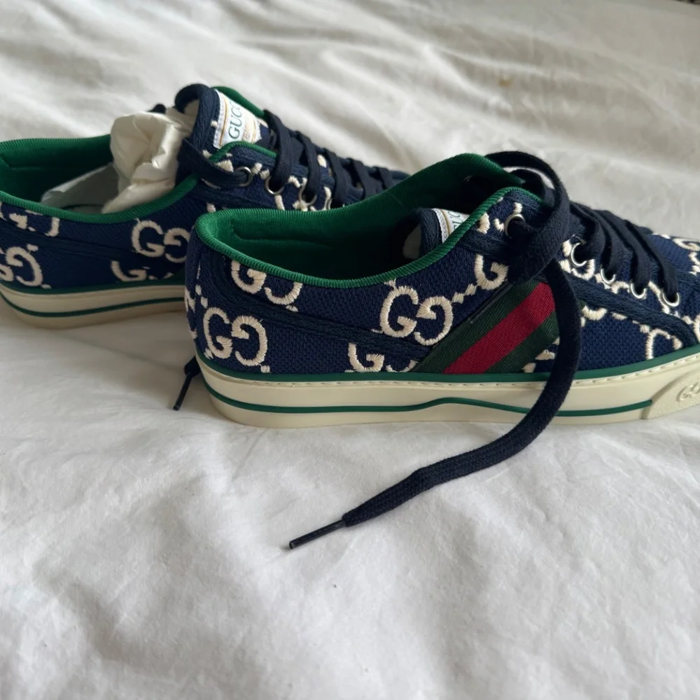 NIB Authentic Gucci Sneakers - Picture 2 of 6